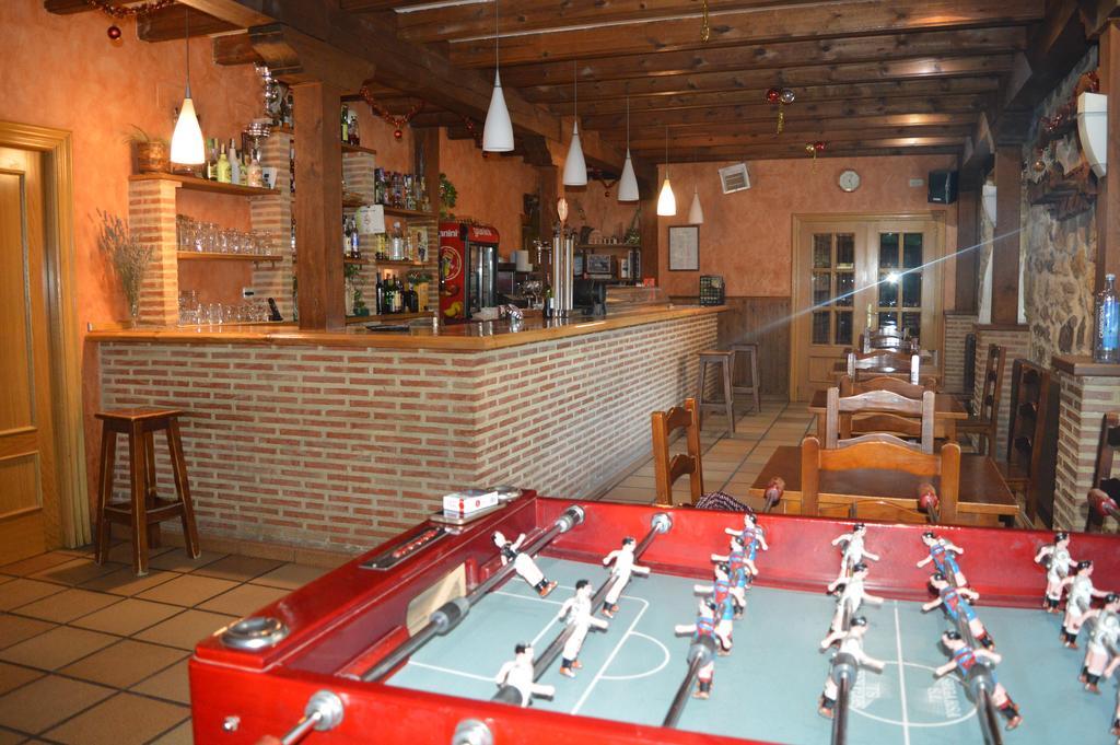 Hostal Revinuesa Kültér fotó